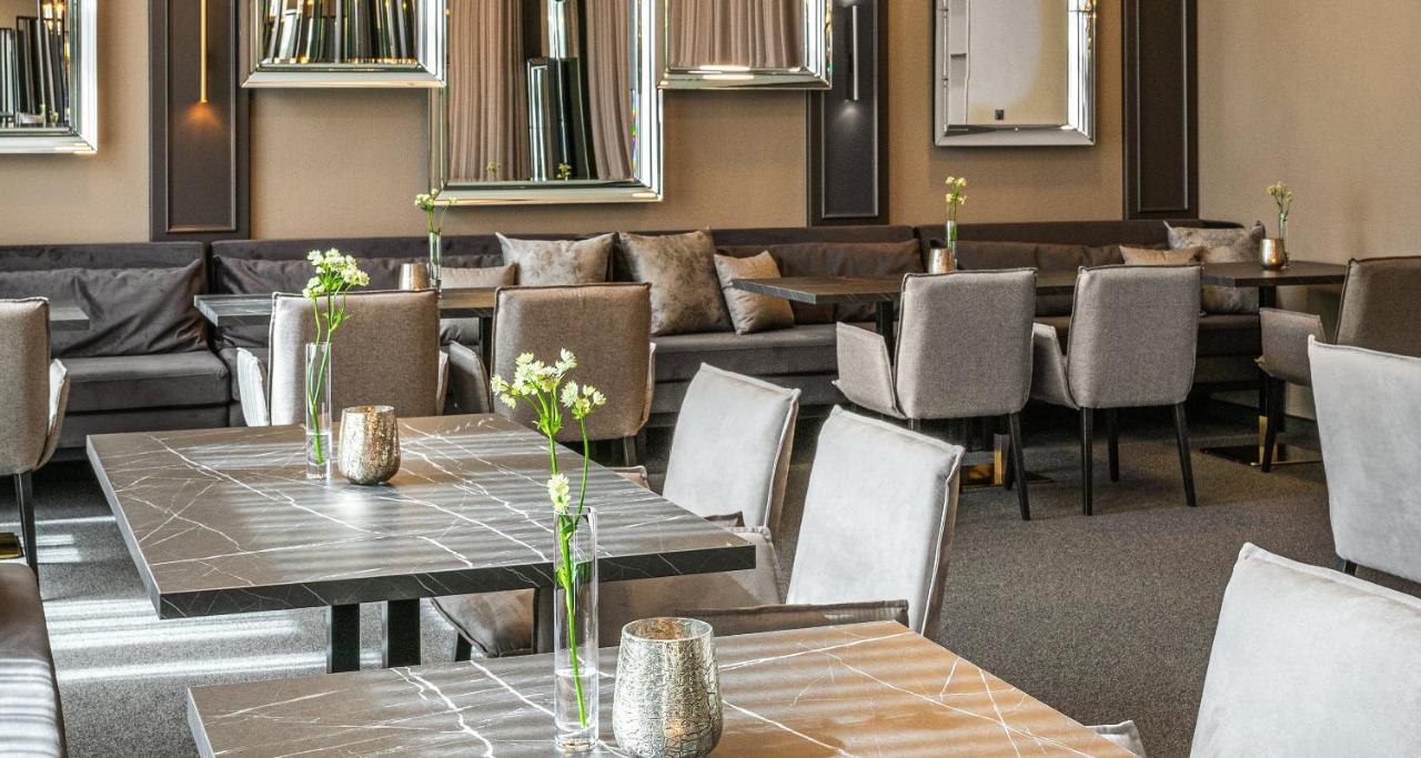 Victor'S Residenz-Hotel Ґуммерсбах Екстер'єр фото